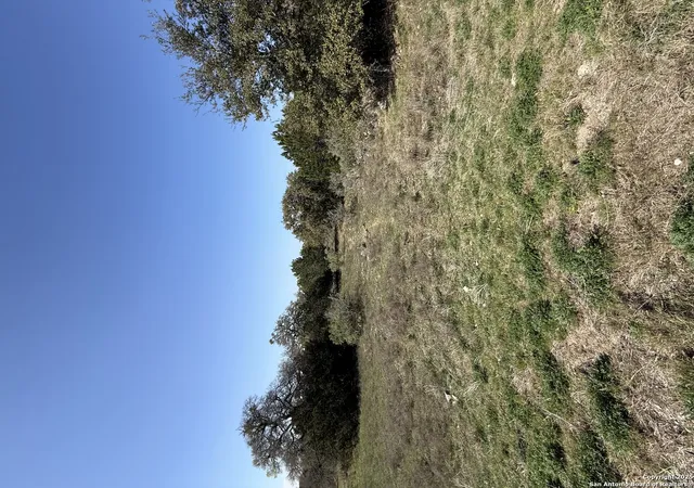 Photo 4 of Sale Pending at 123 Heron Pass, Spring Branch, TX 78070 | MLS# 1850637 | Listing updated on 2026-02-16