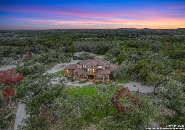 Photo 1 of Single family home for sale at 1236 Primrose Path, Canyon Lake, TX 78133 | MLS# 1850653 | Listing updated on 2025-09-11