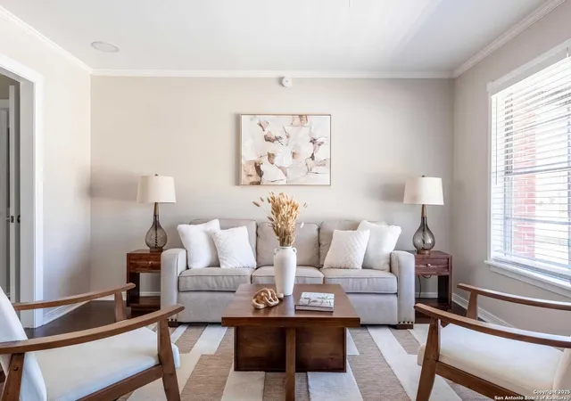 Photo 1 of Sale Pending at 258 Chesswood, San Antonio, TX 78228 | MLS# 1850939 | Listing updated on 2025-11-05