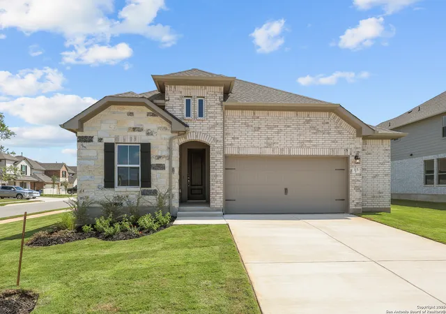 Photo 1 of Sale Pending at 315 Dryden Roost, San Antonio, TX 78213 | MLS# 1850942 | Listing updated on 2025-11-11