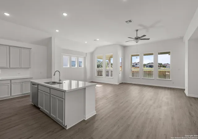 Photo 3 of Sale Pending at 293 Ainslie St W, Castroville, TX 78009 | MLS# 1850949 | Listing updated on 2025-12-04