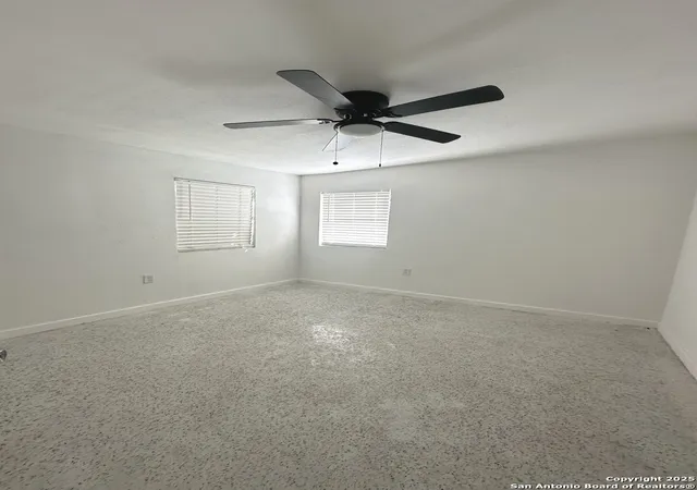 Photo 2 of Sale Pending at 823 N Trinity St, San Antonio, TX 78207 | MLS# 1850989 | Listing updated on 2025-10-15