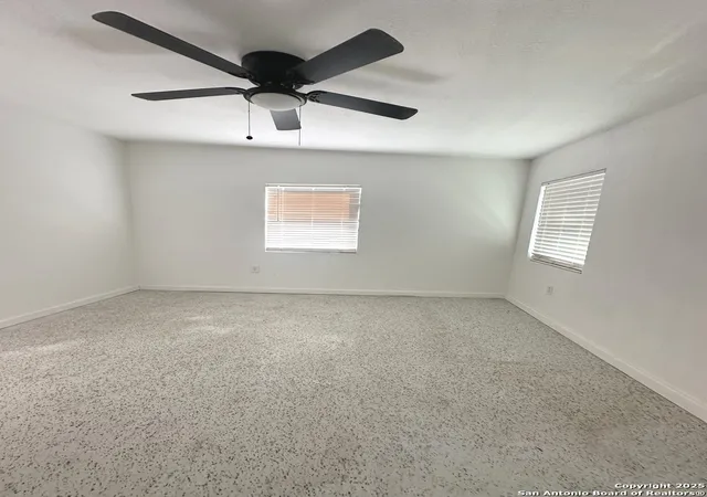 Photo 3 of Sale Pending at 823 N Trinity St, San Antonio, TX 78207 | MLS# 1850989 | Listing updated on 2025-10-15