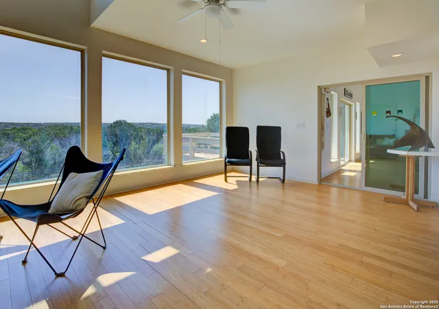 Photo 3 of Sale Pending at 1550 Moon View, New Braunfels, TX 78132 | MLS# 1851250 | Listing updated on 2025-10-09