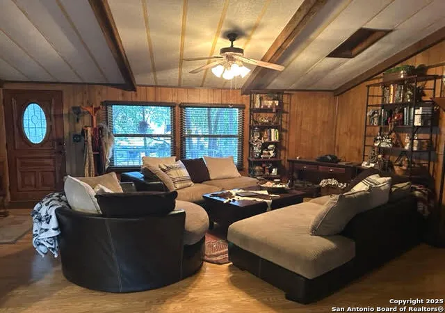 Photo 2 of Manufactured home for sale at 6207 Pioneer Ridge, San Antonio, TX 78245 | MLS# 1851303 | Listing updated on 2025-05-20