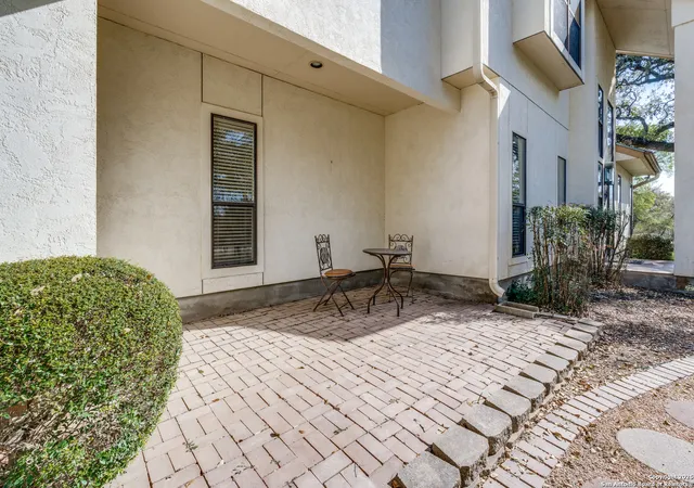 2nd image of 21655 Valley Park, San Antonio, TX 78266 | MLS# 1851733