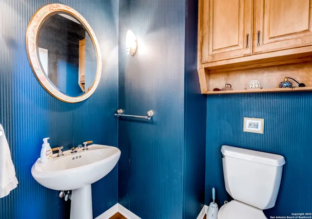 Photo 4 of Single family home for sale at 21655 Valley Park, San Antonio, TX 78266 | MLS# 1851733 | Listing updated on 2025-10-22