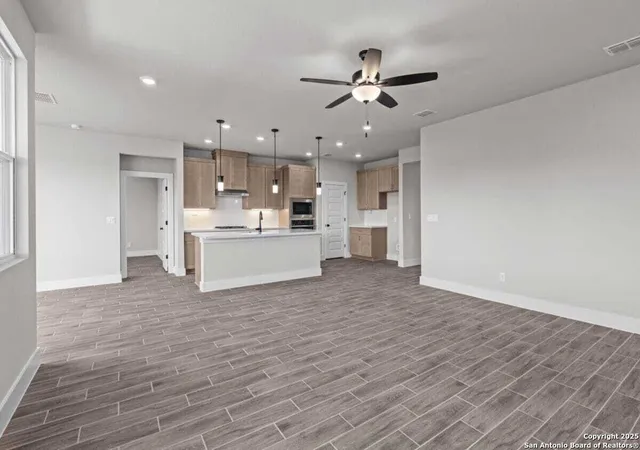 Photo 3 of Single family home for sale at 11123 Lowder Lane, San Antonio, TX 78233 | MLS# 1851734 | Listing updated on 2025-11-17