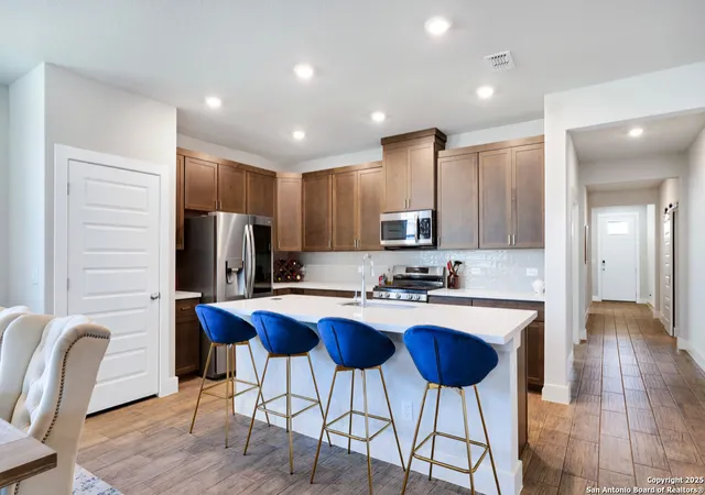 5th image of 7210 Walkers, San Antonio, TX 78233 | MLS# 1851768