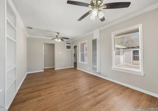 Photo 3 of Sale Pending at 207 Bonnell, San Antonio, TX 78223 | MLS# 1851884 | Listing updated on 2025-08-27