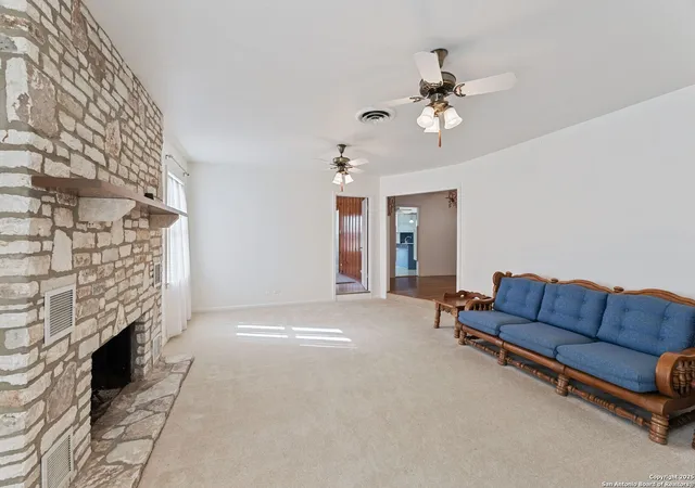 Homes for sale in Hondo, TX | 2602 Avenue K, Hondo, TX 78861 | MLS# 1852050