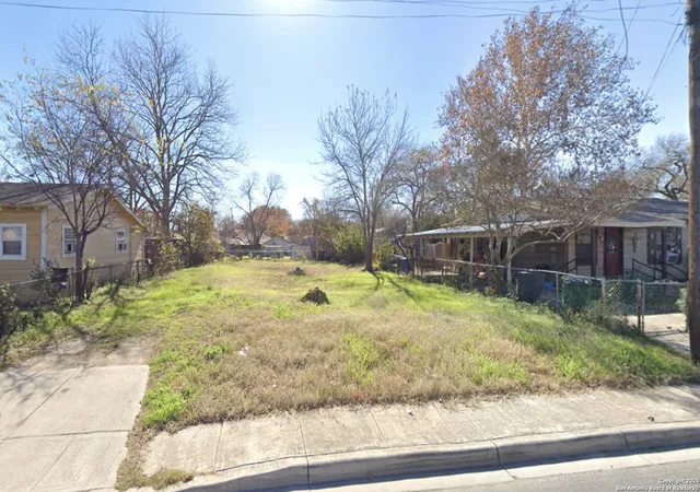 Photo 1 of Sale Pending at 842 Fitch, San Antonio, TX 78214 | MLS# 1852059 | Listing updated on 2025-09-22