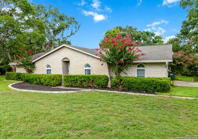 Photo 3 of Single family home for sale at 106 Kildeer, Buda, TX 78610 | MLS# 1852110 | Listing updated on 2026-02-03