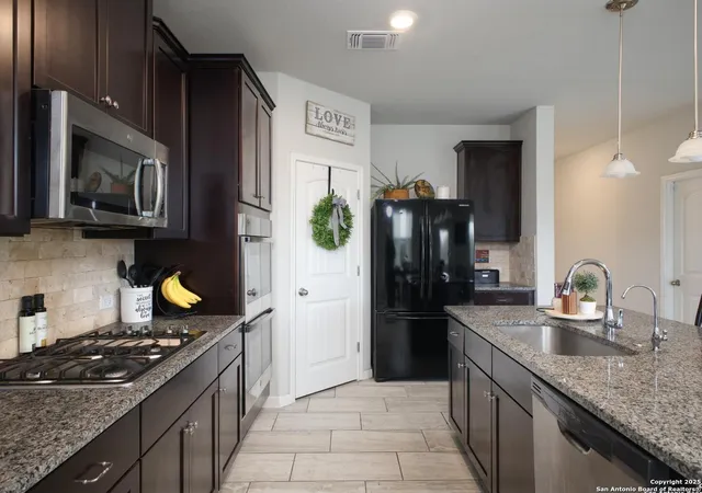 3rd image of 225 Treble Knoll, Spring Branch, TX 78070 | MLS# 1852198