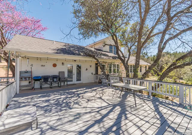 Photo 1 of Single family home for sale at 191 Campfire Circle, Fredericksburg, TX 78624 | MLS# 1852206 | Listing updated on 2025-10-14