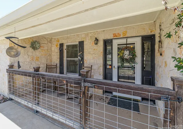 Photo 3 of Single family home for sale at 191 Campfire Circle, Fredericksburg, TX 78624 | MLS# 1852206 | Listing updated on 2025-10-14