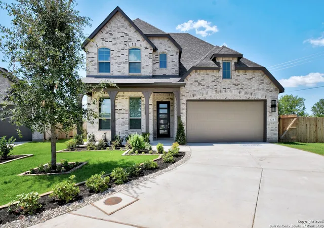 Photo 1 of Sale Pending at 124 Chinkapin, Castroville, TX 78009 | MLS# 1852260 | Listing updated on 2026-01-17