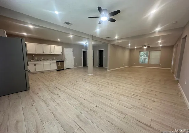 4th image of 902 San Eduardo, San Antonio, TX 78237 | MLS# 1852326