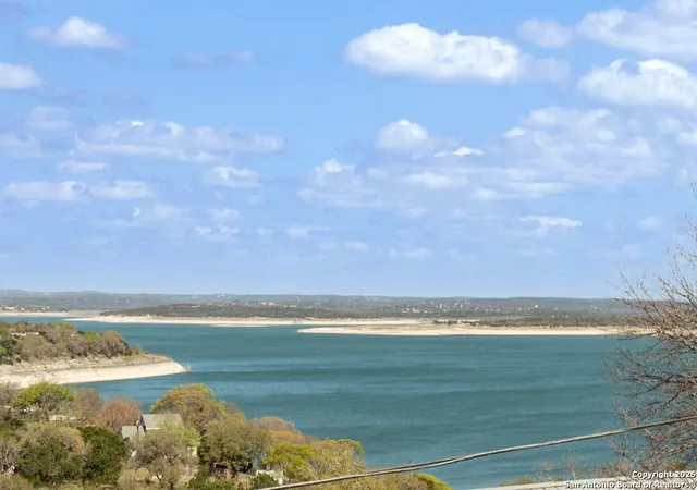 Photo 1 of Single family home for sale at 831 Hill Top, Canyon Lake, TX 78133 | MLS# 1852421 | Listing updated on 2025-09-28