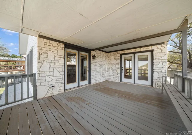 Photo 2 of Single family home for sale at 831 Hill Top, Canyon Lake, TX 78133 | MLS# 1852421 | Listing updated on 2025-09-28