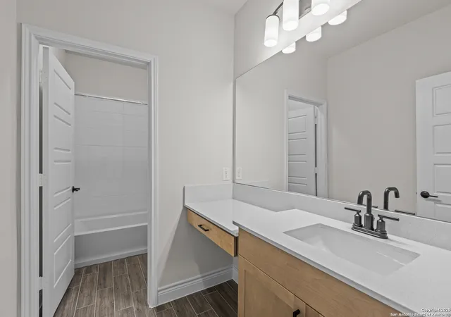 Photo 3 of Sale Pending at 344 Alpine Lakes, San Marcos, TX 78666 | MLS# 1852433 | Listing updated on 2025-11-03