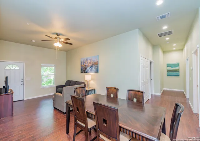 4th image of 412 Warren, San Antonio, TX 78212 | MLS# 1852448