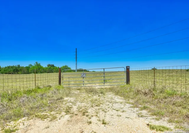 1st image of 1230 County Road 301, Floresville, TX 78114 | MLS# 1852585