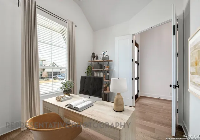 Photo 4 of Sale Pending at 1652 Seekat, New Braunfels, TX 78132 | MLS# 1852658 | Listing updated on 2025-10-19