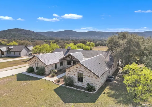 5th image of 000 Tequila Sunrise, Concan, TX 78838 | MLS# 1852769