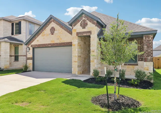 2nd image of 9912 Paladin Ridge, San Antonio, TX 78254 | MLS# 1852791