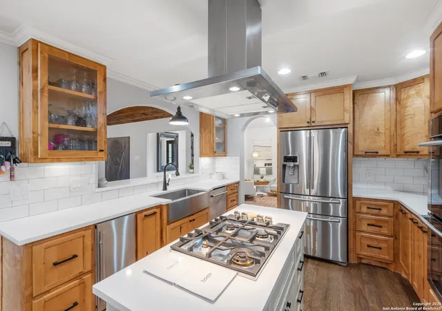 Photo 3 of Single family home for sale at 608 W Morse St, Fredericksburg, TX 78624 | MLS# 1852808 | Listing updated on 2025-11-16