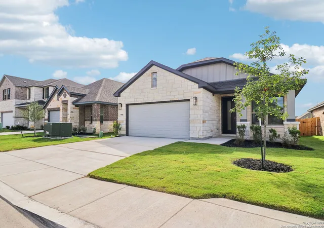 2nd image of 9908 Paladin Ridge, San Antonio, TX 78254 | MLS# 1852829