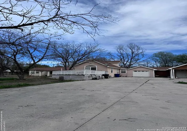 Photo 3 of Single family home for sale at 2930 Shane, San Antonio, TX 78223 | MLS# 1852856 | Listing updated on 2025-10-10