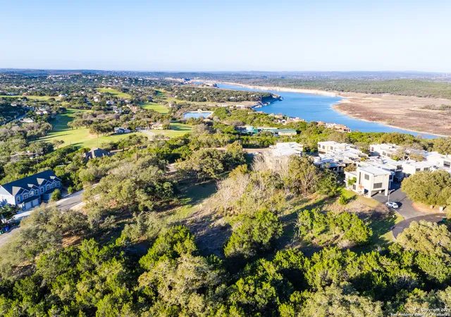 5th image of 5803 Circulo, Lago Vista, TX 78645 | MLS# 1852950