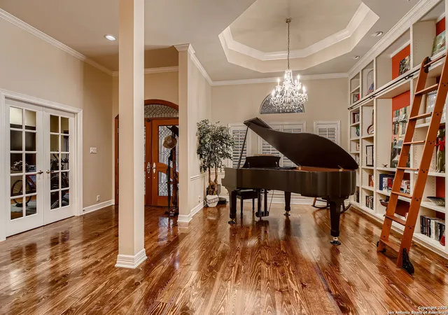 Photo 4 of Sale Pending at 409 Sandy Oaks, Boerne, TX 78015 | MLS# 1853009 | Listing updated on 2025-08-11