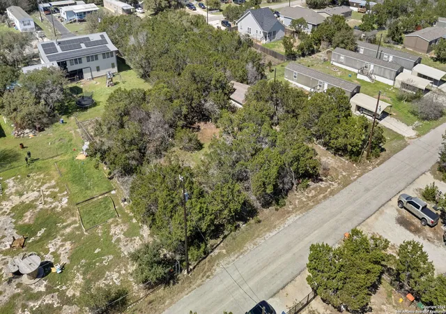 Photo 1 of Sale Pending at 1180 Ramble Hls, Canyon Lake, TX 78133 | MLS# 1853076 | Listing updated on 2025-10-27