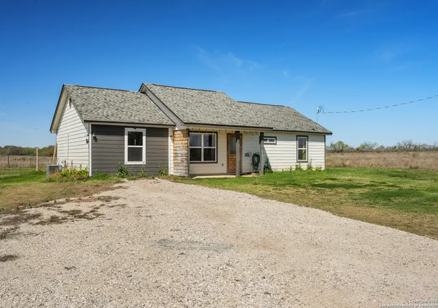 Photo 3 of Sale Pending at 1777 Ernst, Pleasanton, TX 78064 | MLS# 1853295 | Listing updated on 2026-02-24