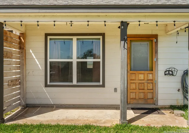 Photo 4 of Sale Pending at 1777 Ernst, Pleasanton, TX 78064 | MLS# 1853295 | Listing updated on 2026-02-24