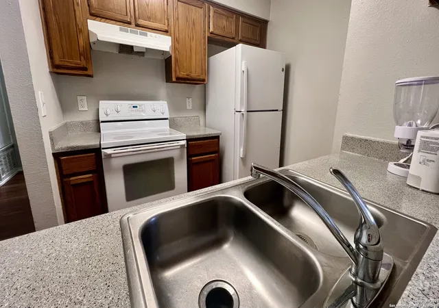 5th image of 804 Station, Converse, TX 78109 | MLS# 1853544