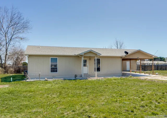 Homes for sale in Bandera, TX | 230 Broken Spur, Bandera, TX 78003 | MLS# 1853631