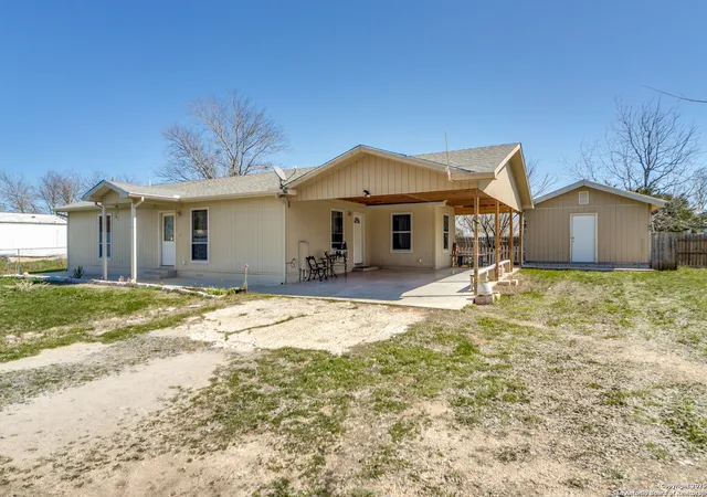Homes for sale in Bandera, TX | 230 Broken Spur, Bandera, TX 78003 | MLS# 1853631
