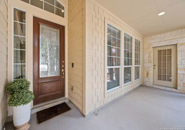 Photo 3 of Single family home for sale at 21411 Beaver, San Antonio, TX 78260 | MLS# 1853678 | Listing updated on 2025-07-11