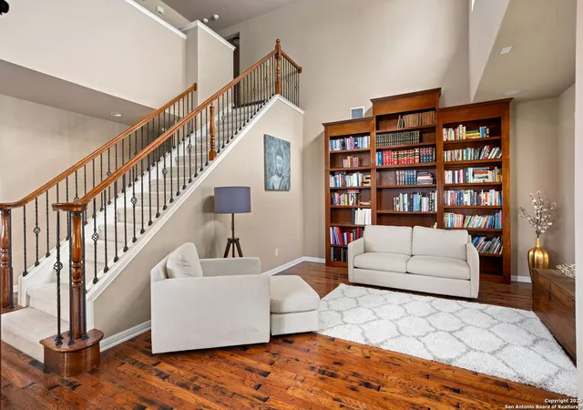 Photo 4 of Single family home for sale at 21411 Beaver, San Antonio, TX 78260 | MLS# 1853678 | Listing updated on 2025-07-11