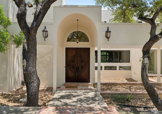 Photo 4 of Sale Pending at 23910 N Line Camp, San Antonio, TX 78255 | MLS# 1853730 | Listing updated on 2025-09-19