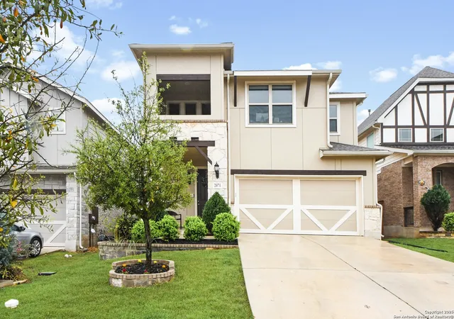 2nd image of 2071 Cowan Dr, New Braunfels, TX 78132 | MLS# 1853831