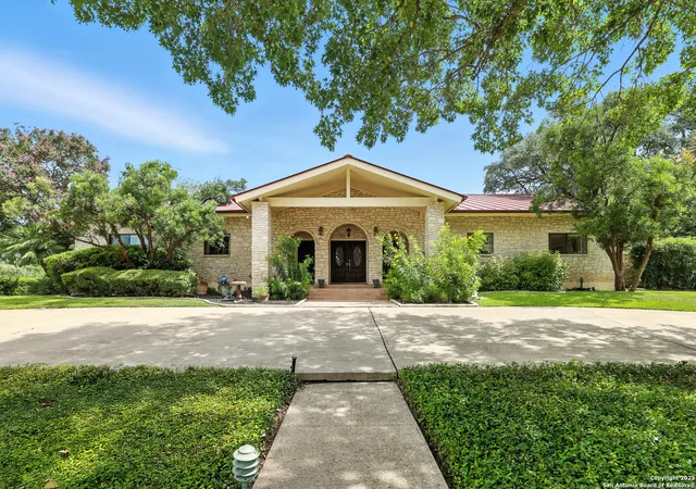 Photo 1 of Single family home for sale at 201 Sheffield, Castle Hills, TX 78213 | MLS# 1853907 | Listing updated on 2025-10-02