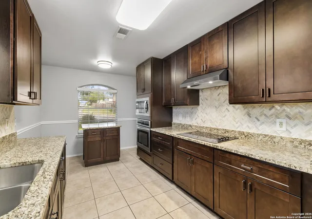 Photo 2 of Sale Pending at 1339 Tiger Path, San Antonio, TX 78251 | MLS# 1854071 | Listing updated on 2025-10-07