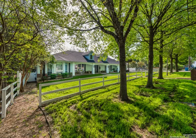 3rd image of 7226 N Vandiver Rd, San Antonio, TX 78209 | MLS# 1854242
