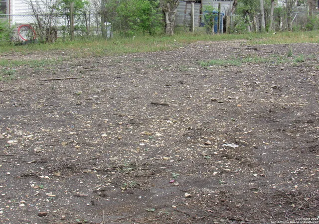 Photo 2 of Land for sale at 2901 S Saunders, San Antonio, TX 78207 | MLS# 1854351 | Listing updated on 2025-10-07