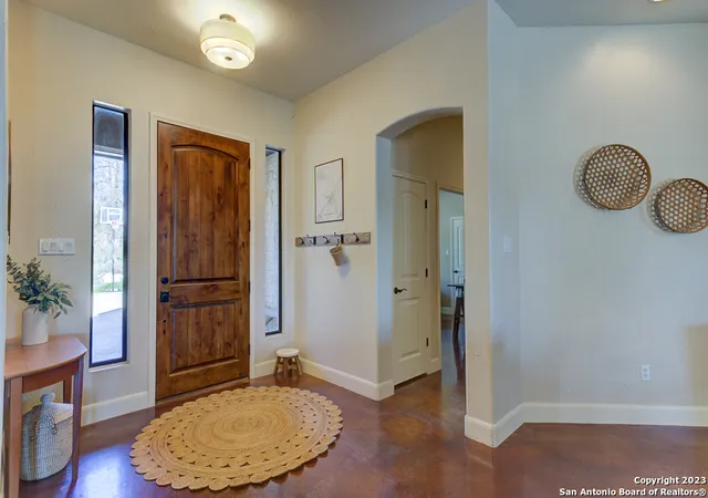 Photo 3 of Single family home for sale at 178 Ridge Country, New Braunfels, TX 78132 | MLS# 1854388 | Listing updated on 2025-10-17
